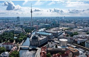 BERLİN – Şenol Özbaş